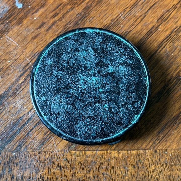 Vintage Grecian Inspired Black Makeup Mirror Compact - Picture 4 of 4